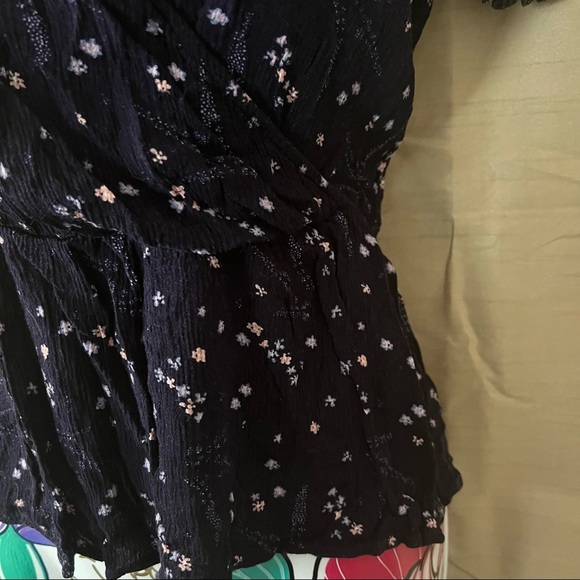 Francescas Collections Navy Blouse with Floral Short Sleeve - Picture 3 of 4